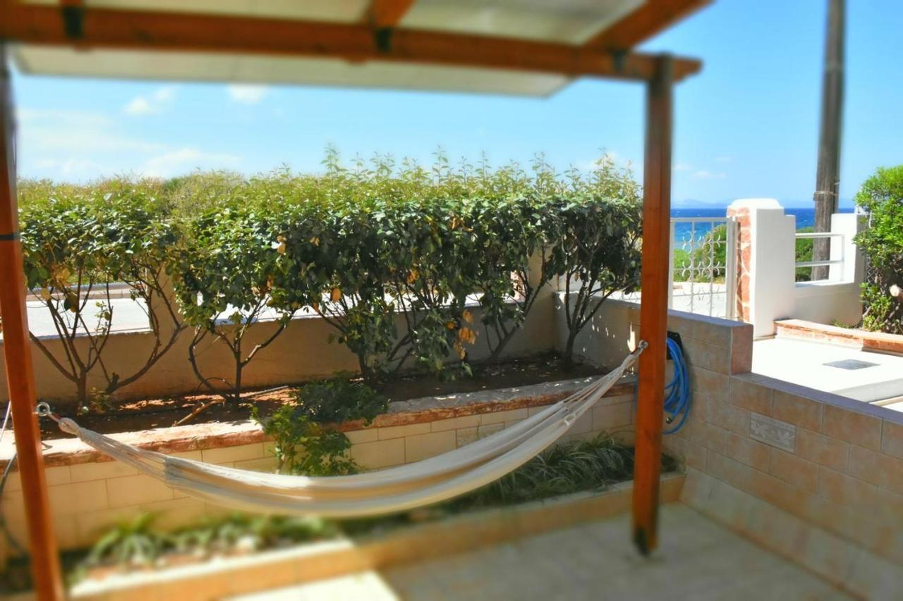 Seaside Studio Meltemi Rafina  Ngoại thất bức ảnh