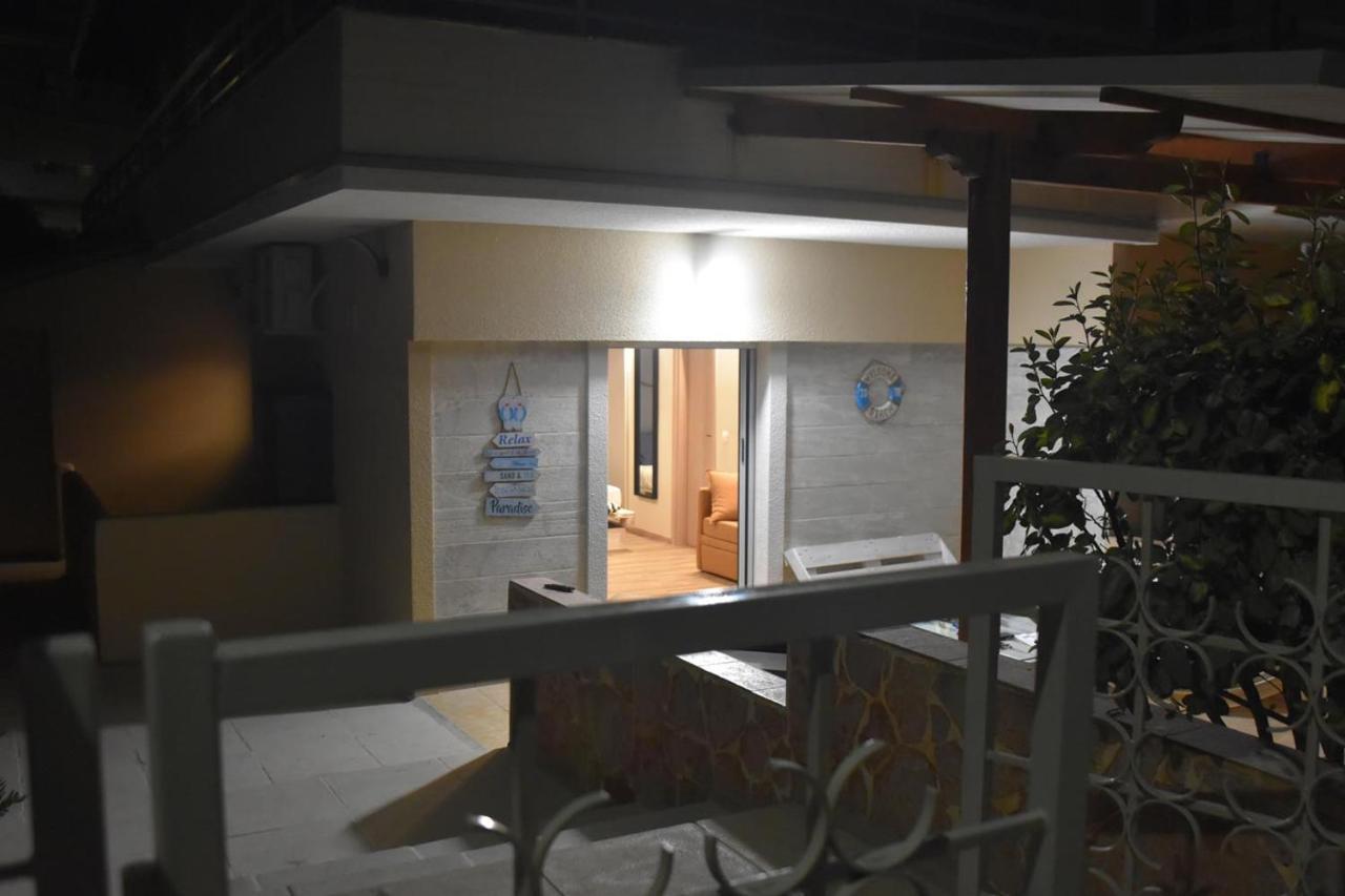 Seaside Studio Meltemi Rafina  Ngoại thất bức ảnh