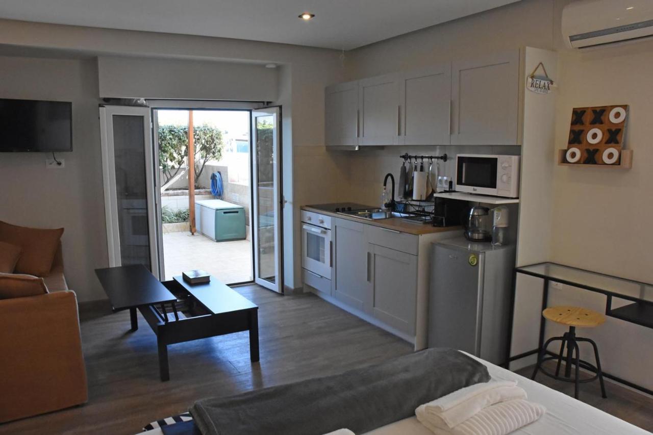 Seaside Studio Meltemi Rafina  Ngoại thất bức ảnh